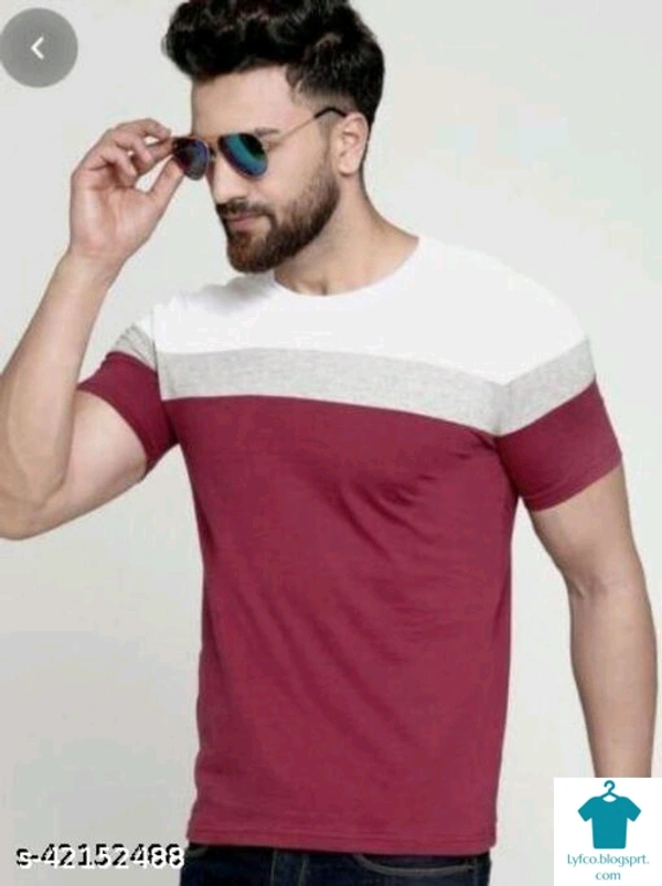 Catalog Name:*Stylish Latest Men Tshirts*Fabric: Cotton BlendSleeve Length: Short SleevesPattern: ColorblockedMultipack: 1 - XXL