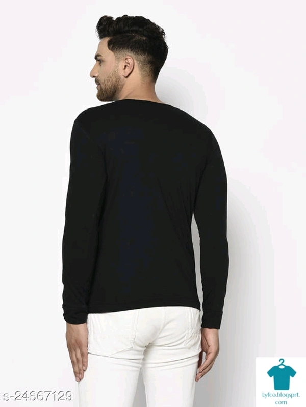Catalog Name:*Urbane Ravishing Men Tshirts*Fabric: CottonSleeve Length: Long Sleeves,Short SleevesPattern: Self-Design,SolidMultipack: 1 - XL