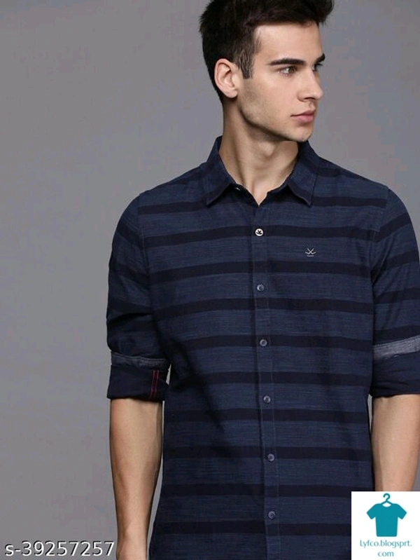 Catalog Name:*Fancy Elegant Men Shirts*Fabric: CottonSleeve Length: Long SleevesPattern: Printed,ColorblockedMultipack: 1 - L