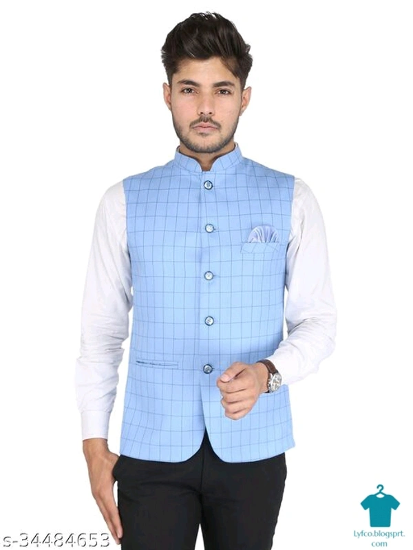 Catalog Name:*Fancy Men Ethnic Jackets*Fabric: CottonSleeve Length: SleevelessPattern: CheckedCombo of: Single - XL