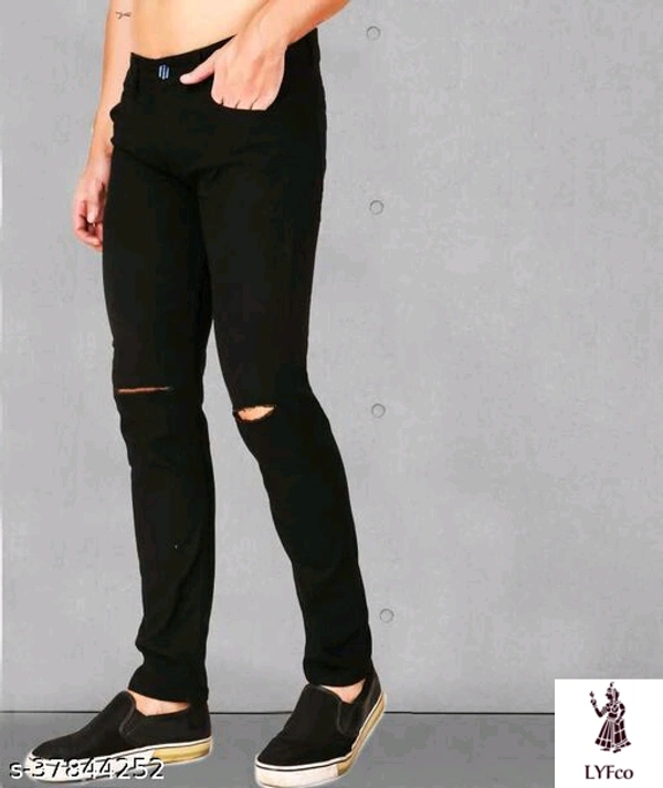 Catalog Name:*Fashionable Fabulous Men Jeans*Fabric: DenimPattern: SolidMultipack: 1 - 40