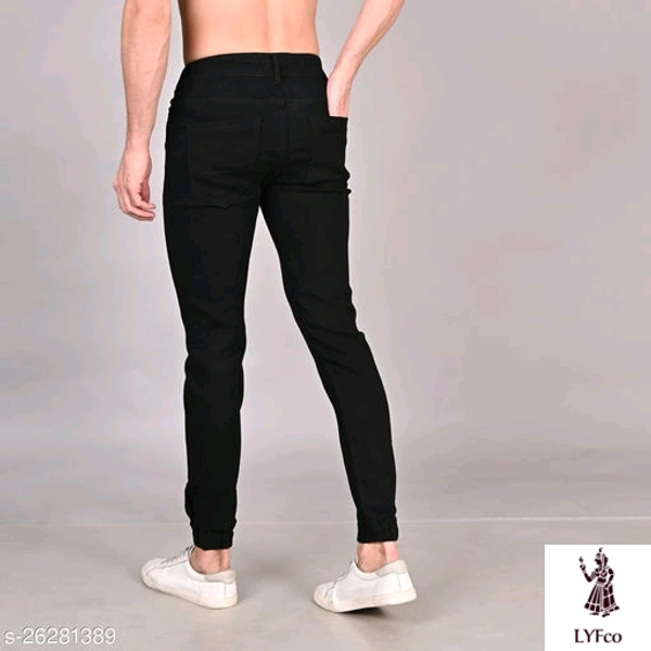Catalog Name:*Fashionable Fabulous Men Jeans*Fabric: DenimPattern: SolidMultipack: 1 - 28