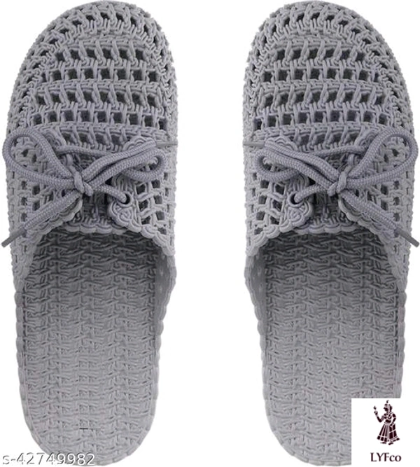 Catalog Name:*Trendy Women Flats*Material: SyntheticSole Material: RubberPattern: SolidFastening & Back Detail: Open BackMultipack: 1 - IND-4