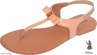 Catalog Name:*Voguish Women Flats*Material: CanvasSole Material: SyntheticPattern: SolidMultipack: 1 - IND-4
