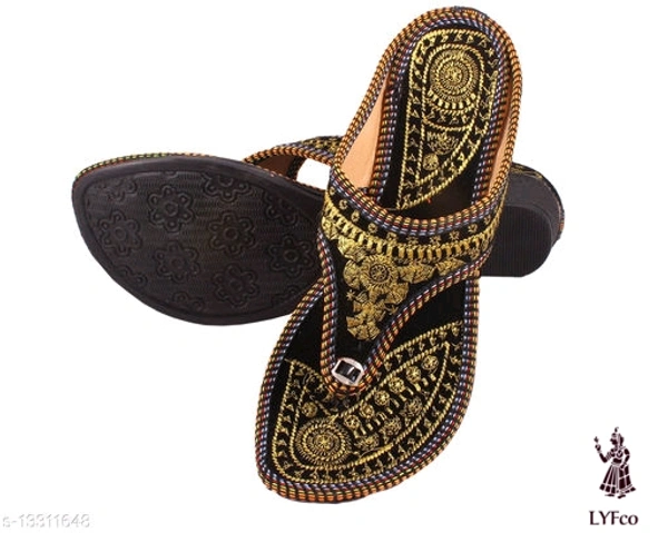 Catalog Name:*Latest Fabulous Women Flats*Material: SyntheticSole Material: PVCFastening & Back Detail: Slip-OnMultipack: 1 - IND-4