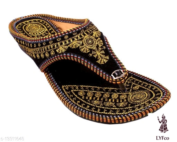 Catalog Name:*Latest Fabulous Women Flats*Material: SyntheticSole Material: PVCFastening & Back Detail: Slip-OnMultipack: 1 - IND-9