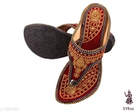 Catalog Name:*Latest Fabulous Women Flats*Material: SyntheticSole Material: PVCFastening & Back Detail: Slip-OnMultipack: 1 - IND-9