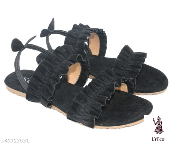 Catalog Name:*Fabulous Women Flats*Material: VelvetSole Material: TprPattern: SolidFastening & Back Detail: BackstrapMultipack: 1 - IND-6