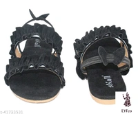 Catalog Name:*Fabulous Women Flats*Material: VelvetSole Material: TprPattern: SolidFastening & Back Detail: BackstrapMultipack: 1 - IND-6