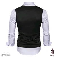 Catalog Name:*Pretty Fabulous Men Jackets*Fabric: Cotton BlendSleeve Length: SleevelessPattern: Solid,StripedMultipack: 1 - XL