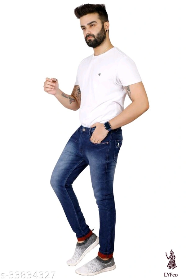 Catalog Name:*Stylish Glamarous Men Jeans*Fabric: DenimPattern: Checked,Dyed/WashedMultipack: 1 - 34