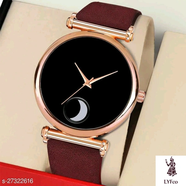 Catalog Name:*Ravishing Men Analog Watches*Strap Material: LeatherCase: The GoalCase/Bezel Material: Stainless SteelClasp Type: BuckleDate Display: NoDial Design: Festivals BasedDial Shape: RoundDisplay Type: AnalogDual Time: NoGps: NoLight: NoMechanism: QuartzPower Source: Battery PoweredScratch Resistant: NoShock Resistance: NoWater Resistance: NoMultipack: 1 - Black