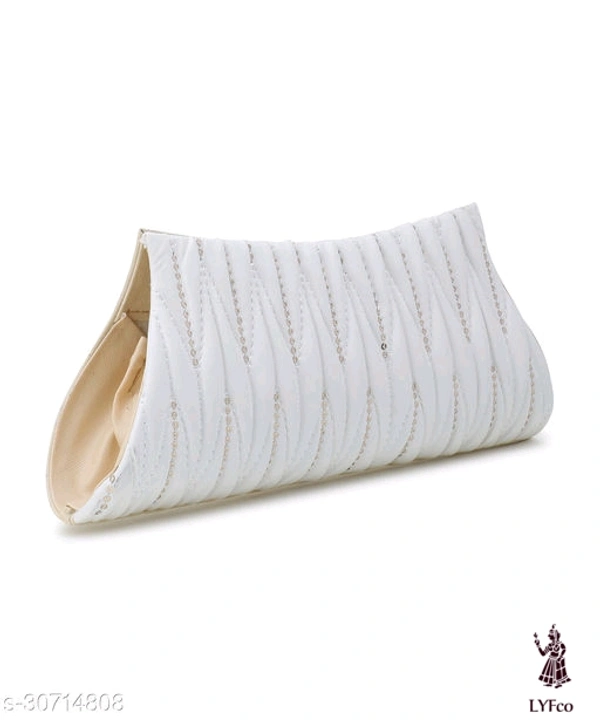Catalog Name:*Fancy Unique Women Clutches*Material: PUNo. of Compartments: 1,3Pattern: SolidMultipack: 1 - Free size