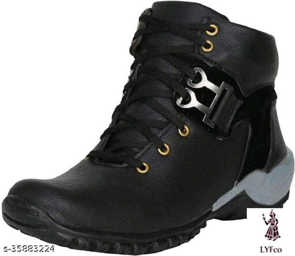 Catalog Name:*Unique Fashionable Men Sports Shoes*Material: Syntethic Leather - IND-7