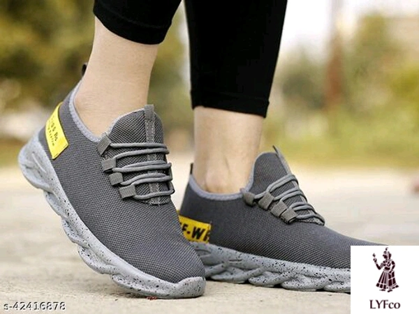 Catalog Name:*Unique Fabulous Men Sports Shoes*Material: Canvas / Mesh / TextileSole Material: EVAFastening & Back Detail: Lace-UpPattern: SolidMultipack: 1 - IND-6
