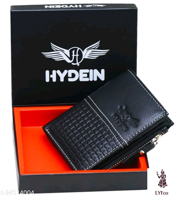 Catalog Name:*FancyTrendy Men Wallets*Material: LeatherNo. of Compartments: 1Pattern: Solid,CheckedMultipack: 1 - Free size