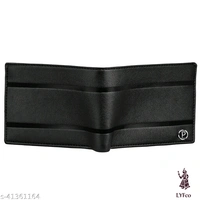 Catalog Name:*StylesUnique Men Wallets*Material: LeatherNo. of Compartments: 2Pattern: SolidMultipack: 1 - Free size