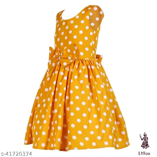 Catalog Name:*Cute Stylus Girls Frocks & Dresses*Fabric: CrepeSleeve Length: SleevelessPattern: PrintedMultipack: Single - 7-8 Years