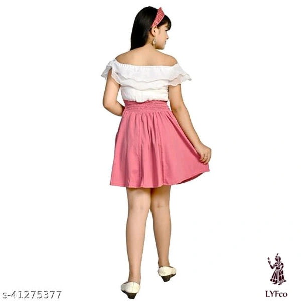 Catalog Name:*Flawsome Elegant Girls Frocks & Dresses*Fabric: Cotton BlendSleeve Length: SleevelessPattern: SolidMultipack: Pack Of 2 - 11-12 Years
