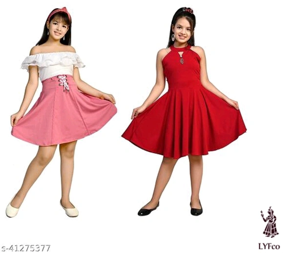 Catalog Name:*Flawsome Elegant Girls Frocks & Dresses*Fabric: Cotton BlendSleeve Length: SleevelessPattern: SolidMultipack: Pack Of 2 - 11-12 Years