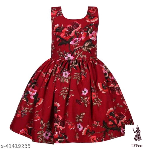 Catalog Name:*Modern Classy Girls Frocks & Dresses*Fabric: CrepeSleeve Length: SleevelessPattern: PrintedMultipack: Single - 4-5 Years