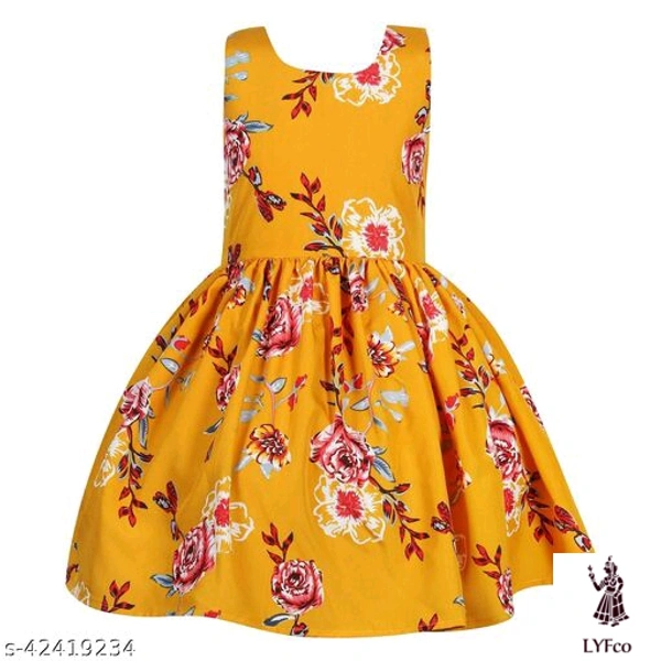Catalog Name:*Modern Classy Girls Frocks & Dresses*Fabric: CrepeSleeve Length: SleevelessPattern: PrintedMultipack: Single - 6-7 Years