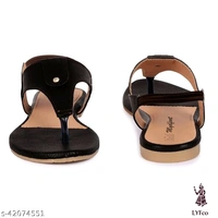 Catalog Name:*Fancy Women Flats*Material: SyntheticSole Material: PvcPattern: Woven DesignFastening & Back Detail: Slip-OnMultipack: 1 - IND9