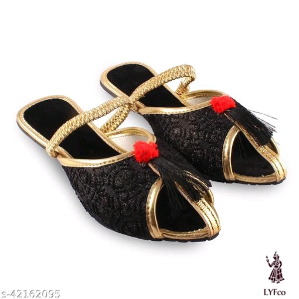 Catalog Name:*Colorful Women Flats*Material: VelvetSole Material: PvcPattern: EmbellishedFastening & Back Detail: BackstrapMultipack: 1 - IND-3