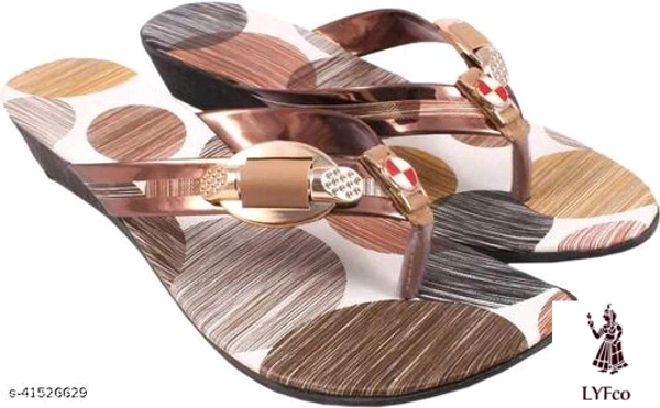 Catalog Name:*Voguish Women Flats*Material: SyntheticSole Material: PvcPattern: SolidFastening & Back Detail: Open BackMultipack: 1 - IND-6