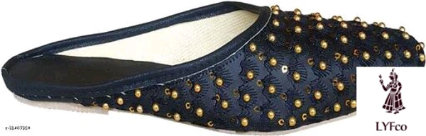 Catalog Name:*Elite Women Juttis & Mojaris*Material: SuedesyntheticSole Material: PvcPattern: TexturedFastening & Back Detail: Open BackMultipack: 1 - IND-7