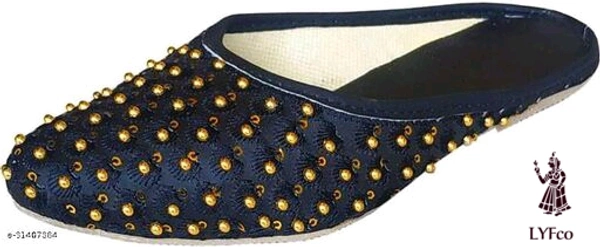 Catalog Name:*Elite Women Juttis & Mojaris*Material: SuedesyntheticSole Material: PvcPattern: TexturedFastening & Back Detail: Open BackMultipack: 1 - IND-7