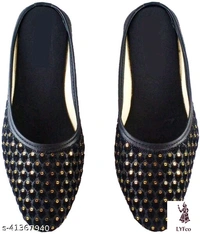 Catalog Name:*Latest Women Bellies & Ballerinas*Material: Syntethic LeatherSole Material: PvcPattern: EmbellishedFastening & Back Detail: Open BackMultipack: 1 - 4