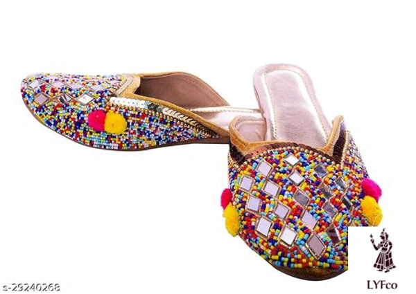 Catalog Name:*Alluring Women Juttis & Mojaris*Material: SuedesyntheticSole Material: TprPattern: TexturedFastening & Back Detail: Open Back - 4