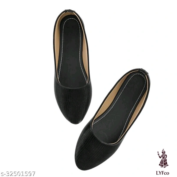 Catalog Name:*Modern Women Juttis & Mojaris*Material: TextileSole Material: PuPattern: SolidFastening & Back Detail: Slip-OnMultipack: 1 - 7