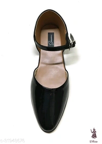 Catalog Name:*Fancy Women Bellies & Ballerinas*Material: Syntethic LeatherSole Material: PolyurethanePattern: SolidFastening & Back Detail: Ankle LoopMultipack: 1 - 3
