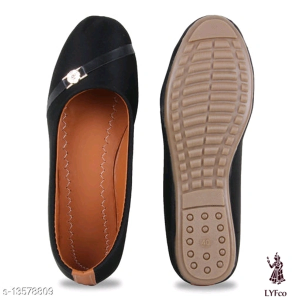 Catalog Name:*Latest Trendy Women Bellies & Ballerinas*Material: SyntheticSole Material: PVCFastening & Back Detail: Slip-OnPattern: SolidMultipack: 2 - 8