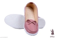 Catalog Name:*Alluring Women Bellies & Ballerinas*Material: Syntethic LeatherSole Material: TprPattern: Woven Design - 9
