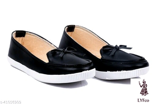 Catalog Name:*Alluring Women Bellies & Ballerinas*Material: Syntethic LeatherSole Material: TprPattern: Woven Design - 4