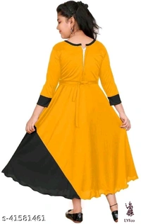 Catalog Name:*Modern Funky Girls Frocks & Dresses*Fabric: Cotton BlendSleeve Length: Three-Quarter Sleeves,SleevelessPattern: Self-DesignMultipack: Single - 2-3 Years