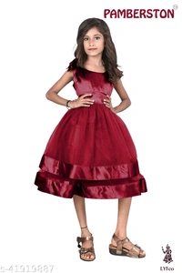 Catalog Name:*Agile Trendy Girls Frocks & Dresses*Fabric: NetSleeve Length: SleevelessPattern: SolidMultipack: Single - 4-5