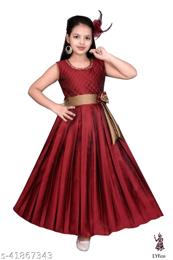 Catalog Name:*Modern Fancy Girls Frocks & Dresses*Fabric: SilkSleeve Length: SleevelessPattern: Solid,EmbellishedMultipack: Single - 4-5