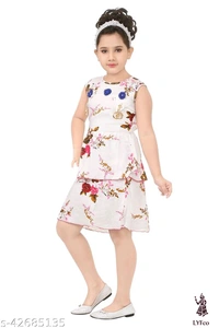 Catalog Name:*Agile Stylus Girls Frocks & Dresses*Fabric: CottonSleeve Length: Sleeveless,Three-Quarter SleevesPattern: Printed,Solid,StripedMultipack: Single - 3-4 Years4-5