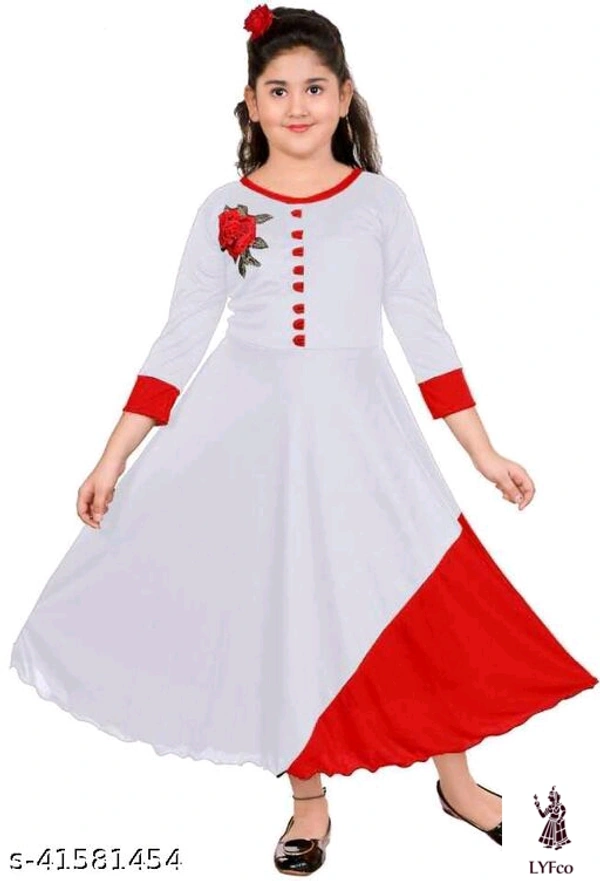 Catalog Name:*Pretty Classy Girls Frocks & Dresses*Fabric: Cotton BlendSleeve Length: Sleeveless,Long Sleeves,Three-Quarter SleevesPattern: Printed,Checked,Self-DesignMultipack: Single - 4-5 Years