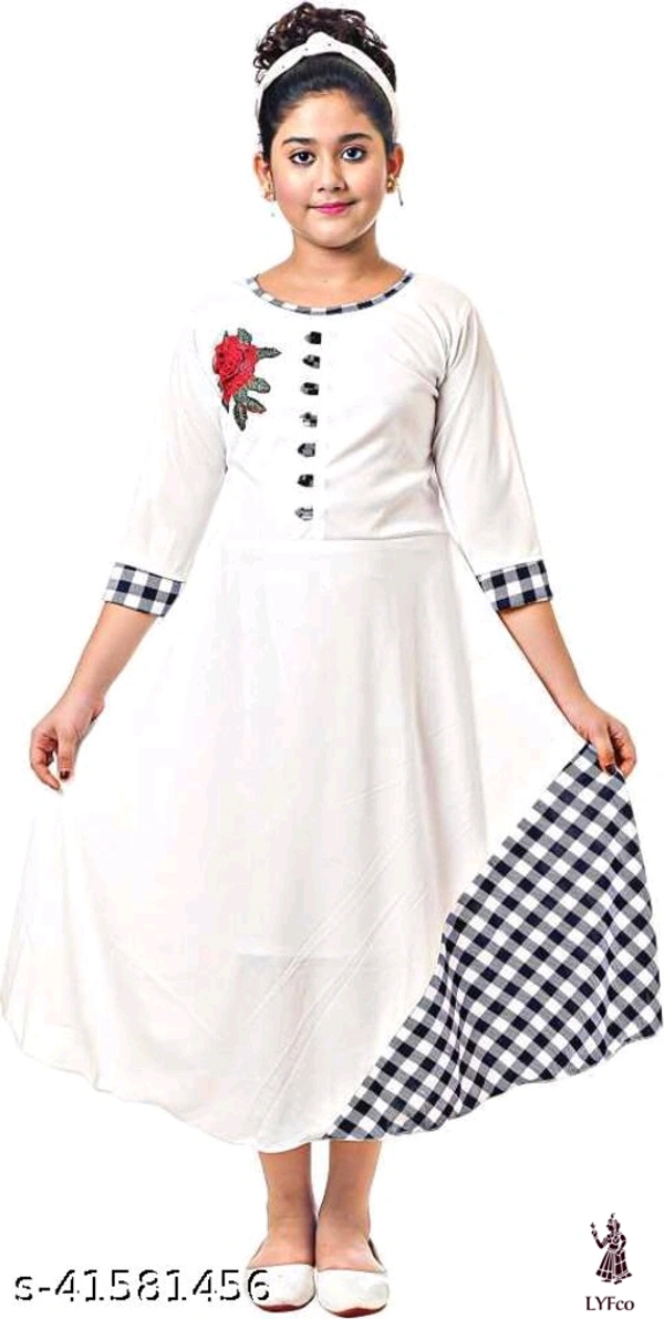 Catalog Name:*Pretty Classy Girls Frocks & Dresses*Fabric: Cotton BlendSleeve Length: Sleeveless,Long Sleeves,Three-Quarter SleevesPattern: Printed,Checked,Self-DesignMultipack: Single - 9-10 Years