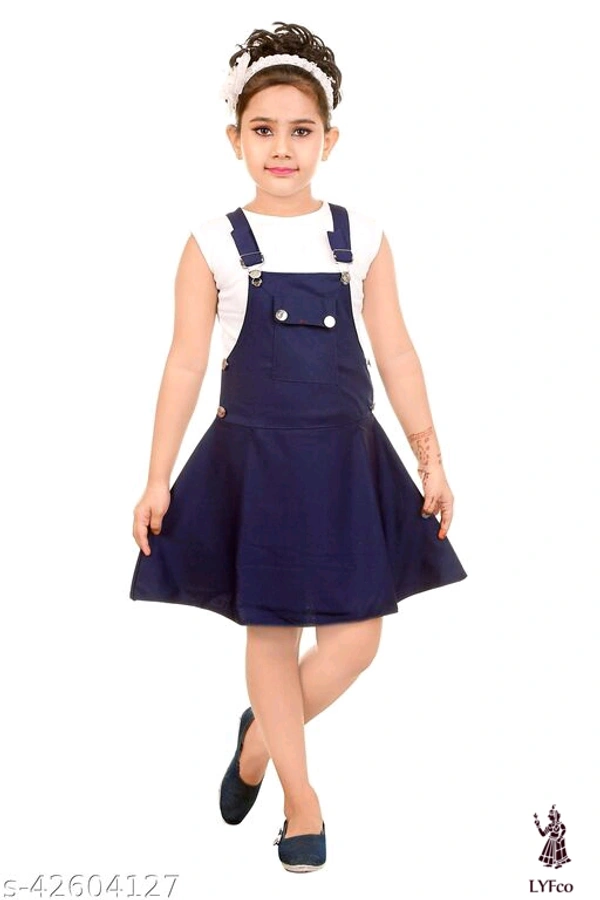 Catalog Name:*Tinkle Comfy Girls Frocks & Dresses*Fabric: Cotton BlendSleeve Length: Shoulder Straps,SleevelessPattern: Solid,PrintedMultipack: Single - 5-6 Years