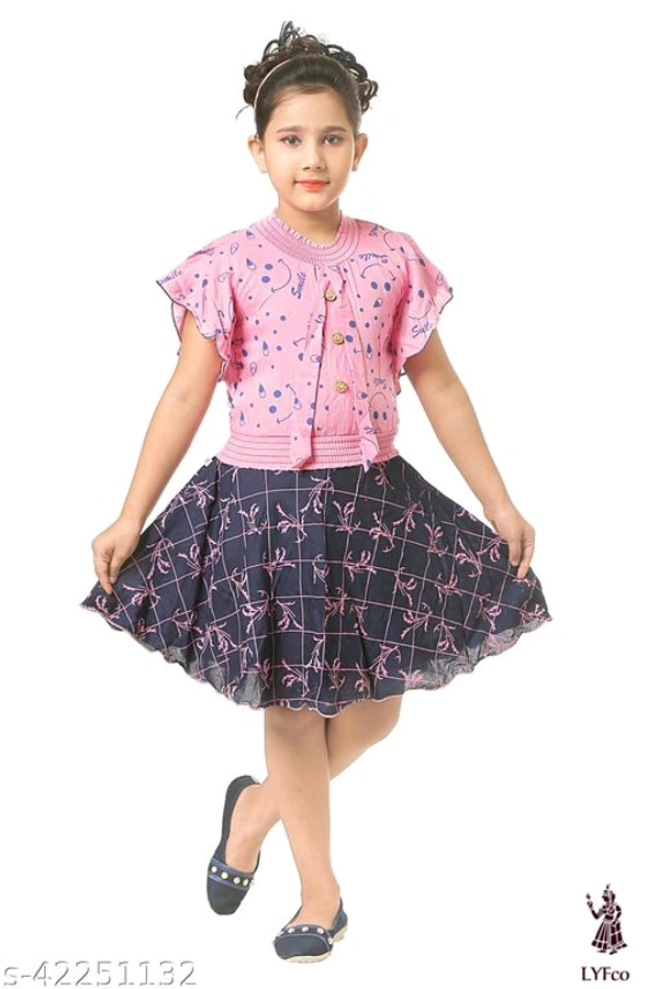 Catalog Name:*Tinkle Fancy Girls Top & Bottom Sets*Top Fabric: RayonBottom Fabric: RayonSleeve Length: Short Sleeves,SleevelessTop Pattern: Self DesignBottom Pattern: Self-DesignMultipack: SingleAdd-Ons: No Add Ons - 13-14 Years