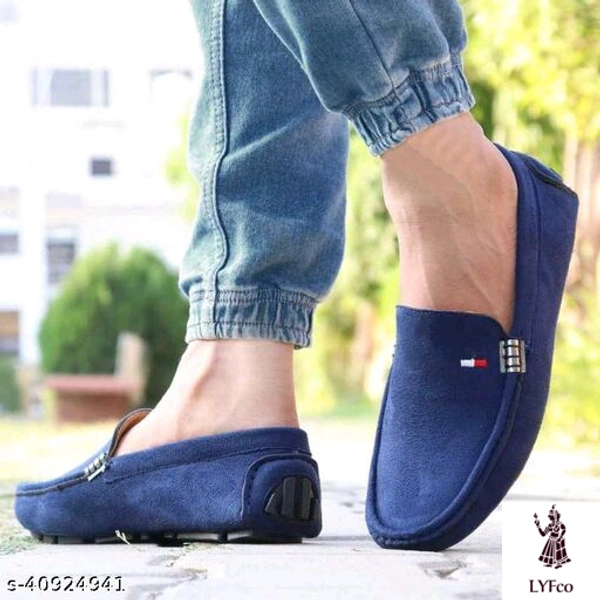Catalog Name:*Alluring Men Loafers*Material: SuedeSole Material: PvcFastening: Slip OnToe Shape: Round ToeMultipack: 1 - 9
