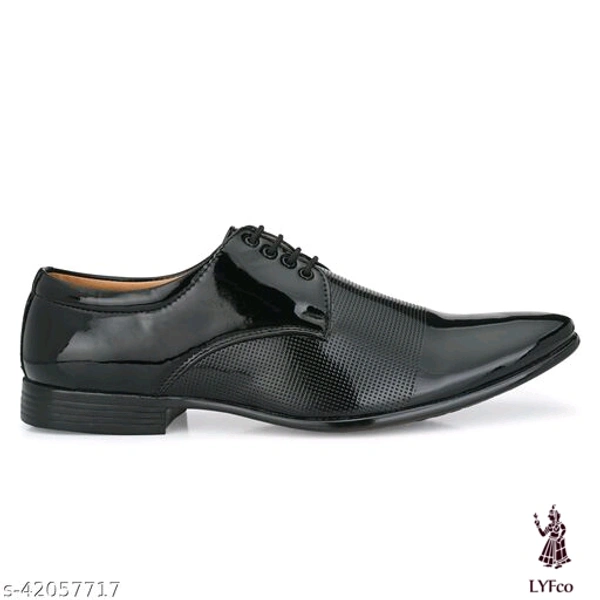 Catalog Name:*Modern Graceful Men Formal Shoes*Material: Syntethic LeatherSole Material: PUFastening & Back Detail: Lace-UpPattern: SolidMultipack: 1 - 9