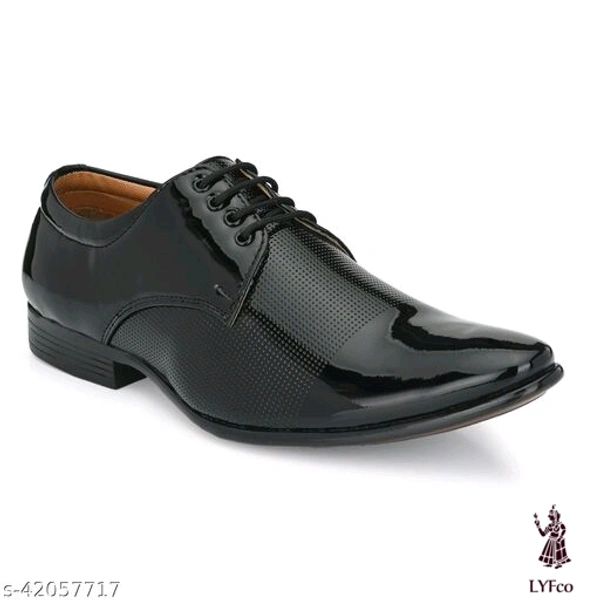 Catalog Name:*Modern Graceful Men Formal Shoes*Material: Syntethic LeatherSole Material: PUFastening & Back Detail: Lace-UpPattern: SolidMultipack: 1 - 9