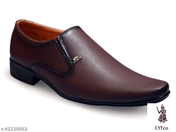Catalog Name:*Unique Trendy Men Formal Shoes*Material: Syntethic LeatherFastening & Back Detail: Variable (Product Dependent)Pattern: SolidMultipack: 1 - 9